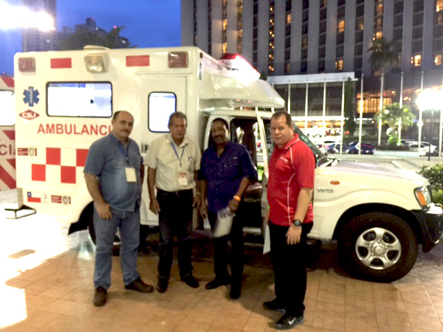 csj-participa-en-primera-version-de-expo-medica-2015---panama-3.jpeg