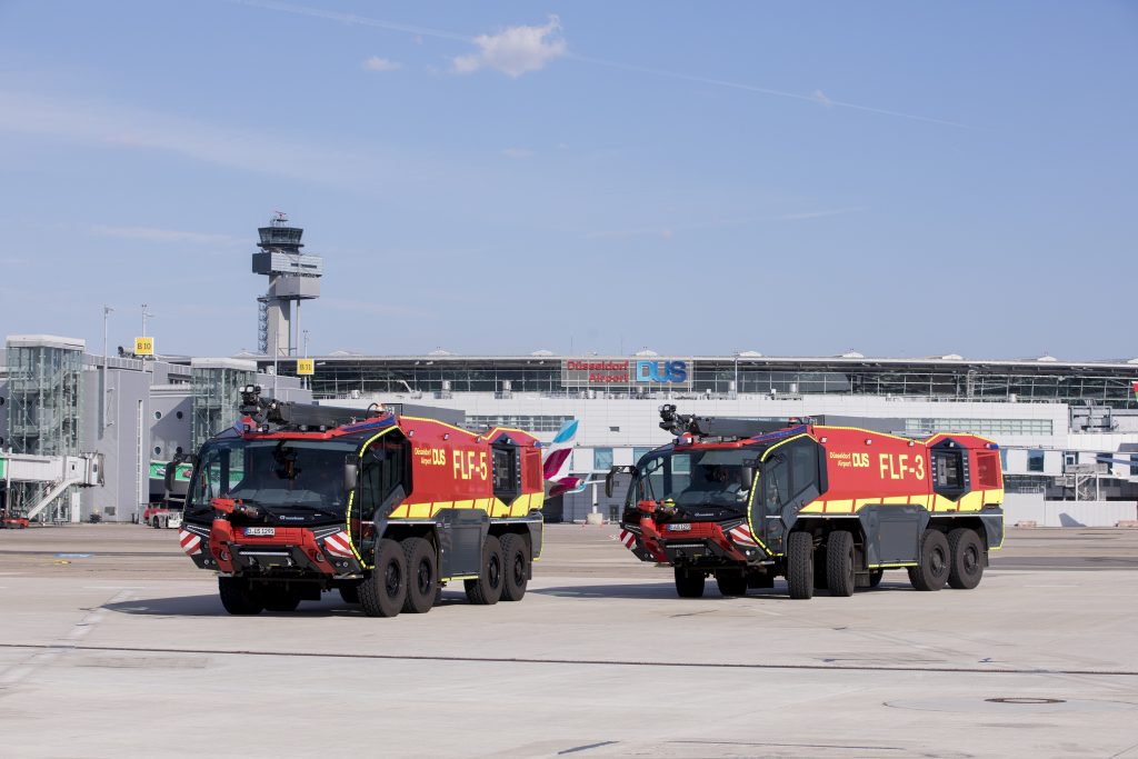 el-aeropuerto-de-dusseldorf-lleva-mas-de-40-anos-confiando-en-los-vehiculos-arff-de-rosenbauer-2.jpeg