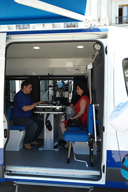 entrega-de-15-oficinas-moviles-al-registro-civil-2.jpeg