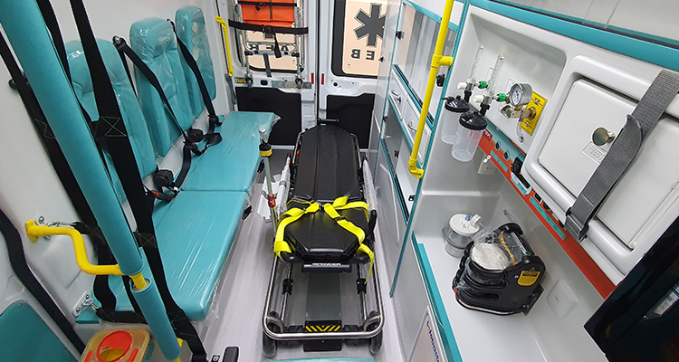 entrega-de-ambulancias-municipalidad-de-la-granja-3.jpg