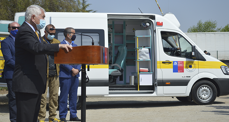 entrega-de-ambulancias-para-el-ministerio-de-salud-7.png